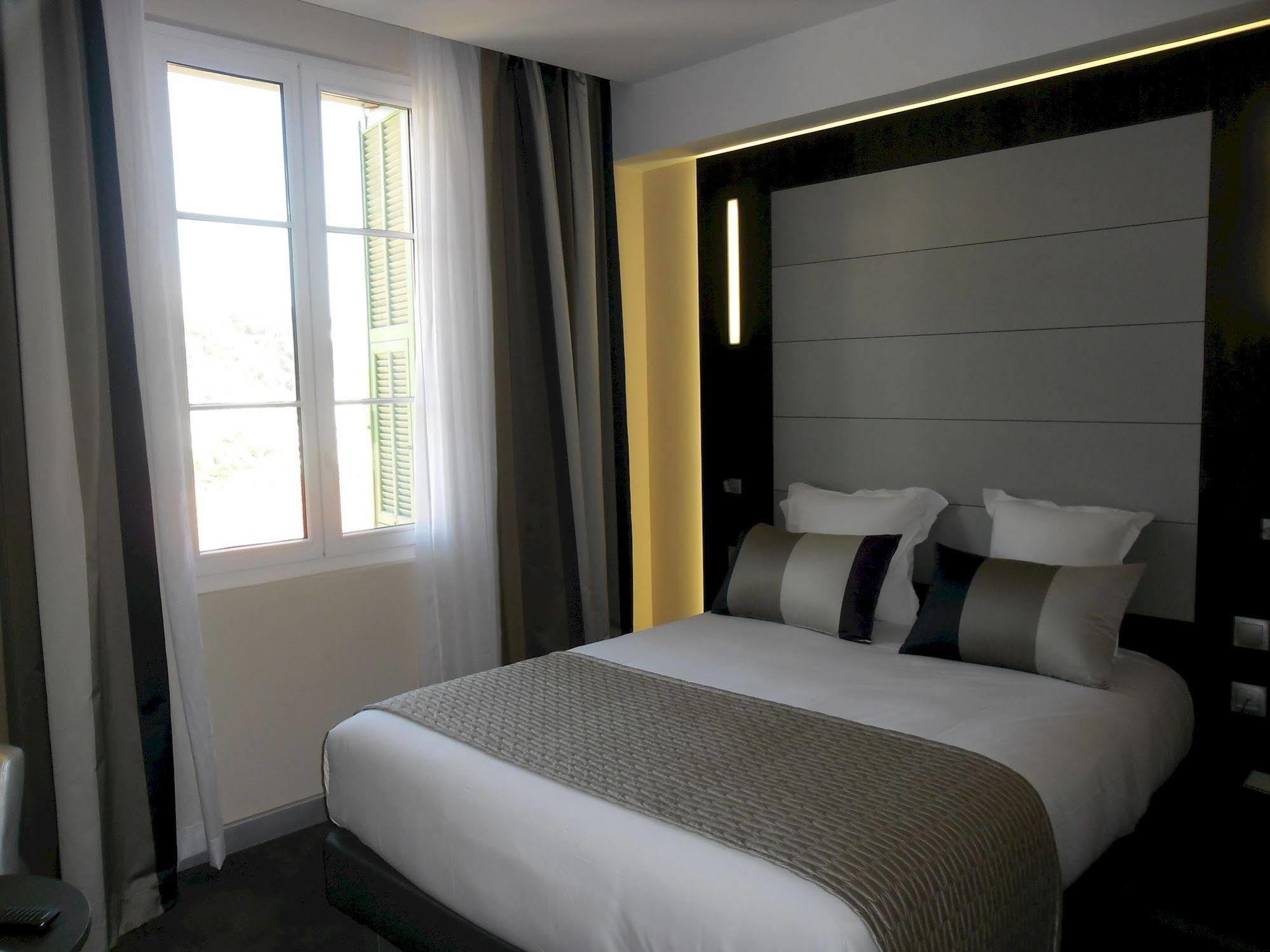 Hotel Le Saint Paul 3*